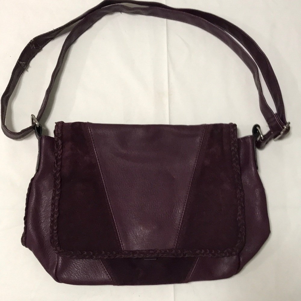Elegant Purple Leather Shoulder Bag